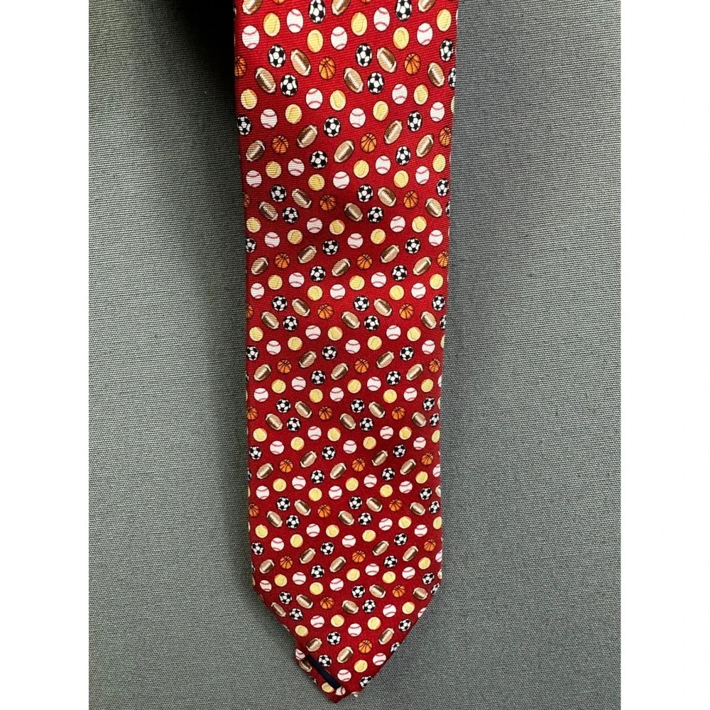 TailorByrd‎ Men's Red Silk Sports Ball Print Necktie Football Basketball Soccer